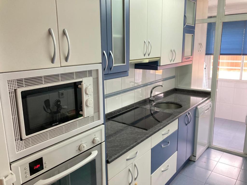 מדריד Apartamento Grande, 2 Dormitorios, Garaje Gratis מראה חיצוני תמונה